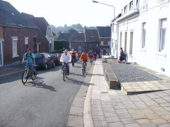 la montée de la rue de la régence à la Bouverie